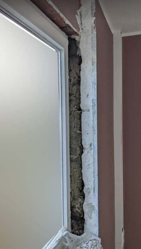 Bild zum BAU-Forumsbeitrag: Schließen trapezförmiger Fenster in Giebelwand: Lösungsansätze für Holzständerwand und Porenbeton-Aufbau im Forum Außenwände und Fassaden