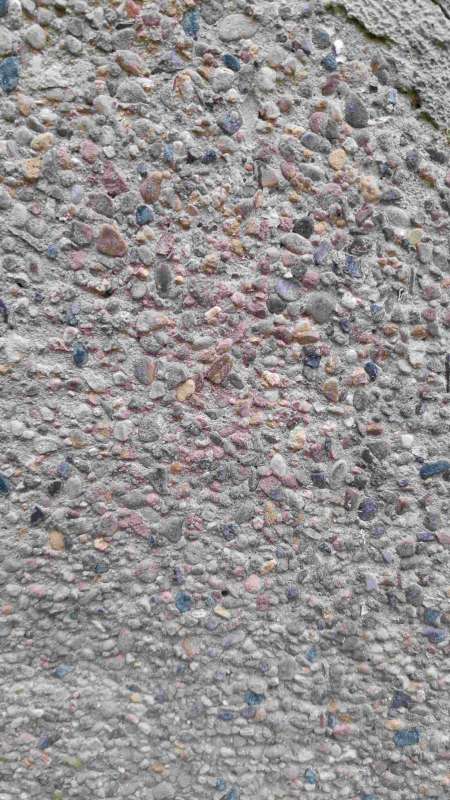 BAU.DE / Forum: 1. Bild zu Frage "Gartenmauer ausbessern "Waschbetonputz"" im Forum "Außenwände und Fassaden"