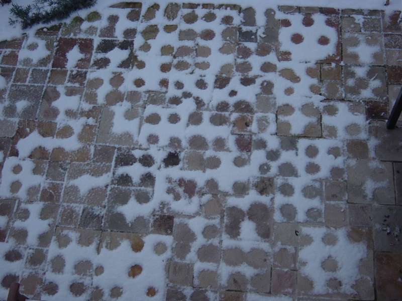 BAU.DE / BAU-Forum: 4. Bild zu Frage "Mängel bei der Terrasse" im BAU-Forum "Balkon und Terrasse"