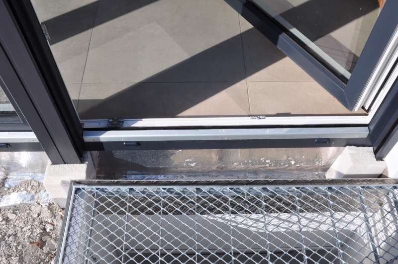 Bild zum BAU-Forumsbeitrag: Terrassentüren ohne Fensterbank und ohne Schwelle für korrekte Rollladenschließung im Forum Fenster und Außentüren