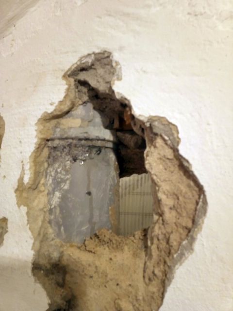 BAU.DE / Forum: 3. Bild zu Frage "Tragende Wand , aufgeschlitz ist das Gefährlich?" im Forum "Innenwände"