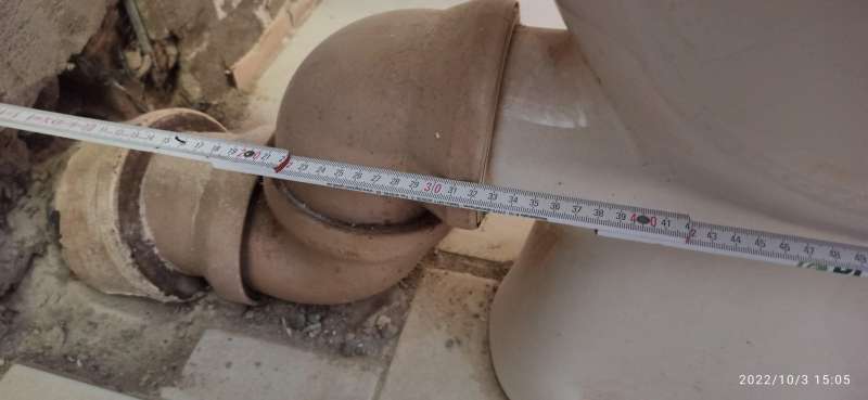 BAU-Forumsbeitrag: Rohrverbindung altes Gussrohr WC Abfluss