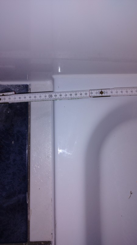 Bild zum BAU-Forumsbeitrag: Standart-Duschkanine passt nicht auf Standart-Duschwanne im Forum Sanitär, Bad, Dusche, WC