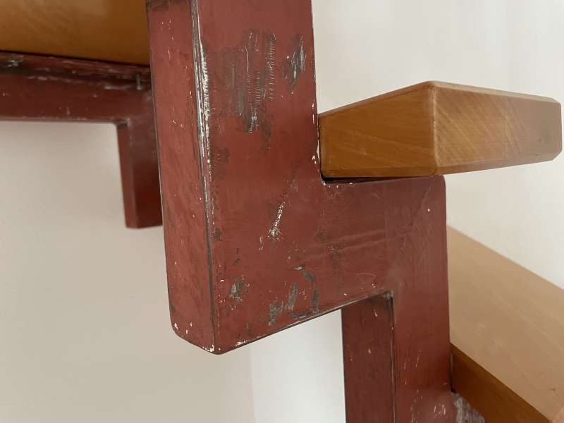 BAU.DE / BAU-Forum: 1. Bild zu Frage "Holmtreppe aus Stahl streichen: Tipps zur Vorgehensweise gesucht!" im BAU-Forum "Treppen, Rampen, Leitern"