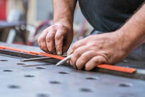 Werkbank clever planen: Ergonomie, Ordnung und Ausstattung für Heim- und Profiwerkstatt - Bild: Inga Klas / Pixabay